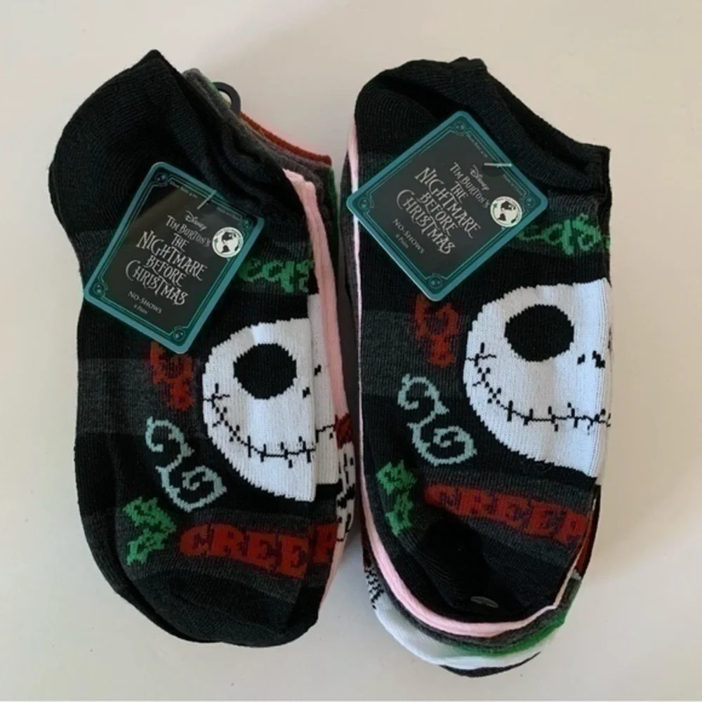 ❌❌NWT. DISNEY The Nightmare Before Christmas 12 Pairs of Socks